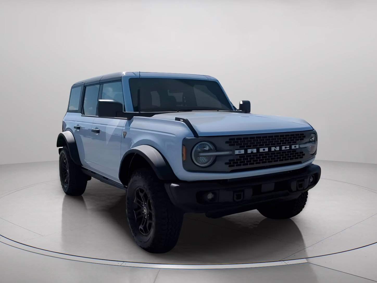 2026 Oxford White Ford Bronco Badlands 4X4 Convertible