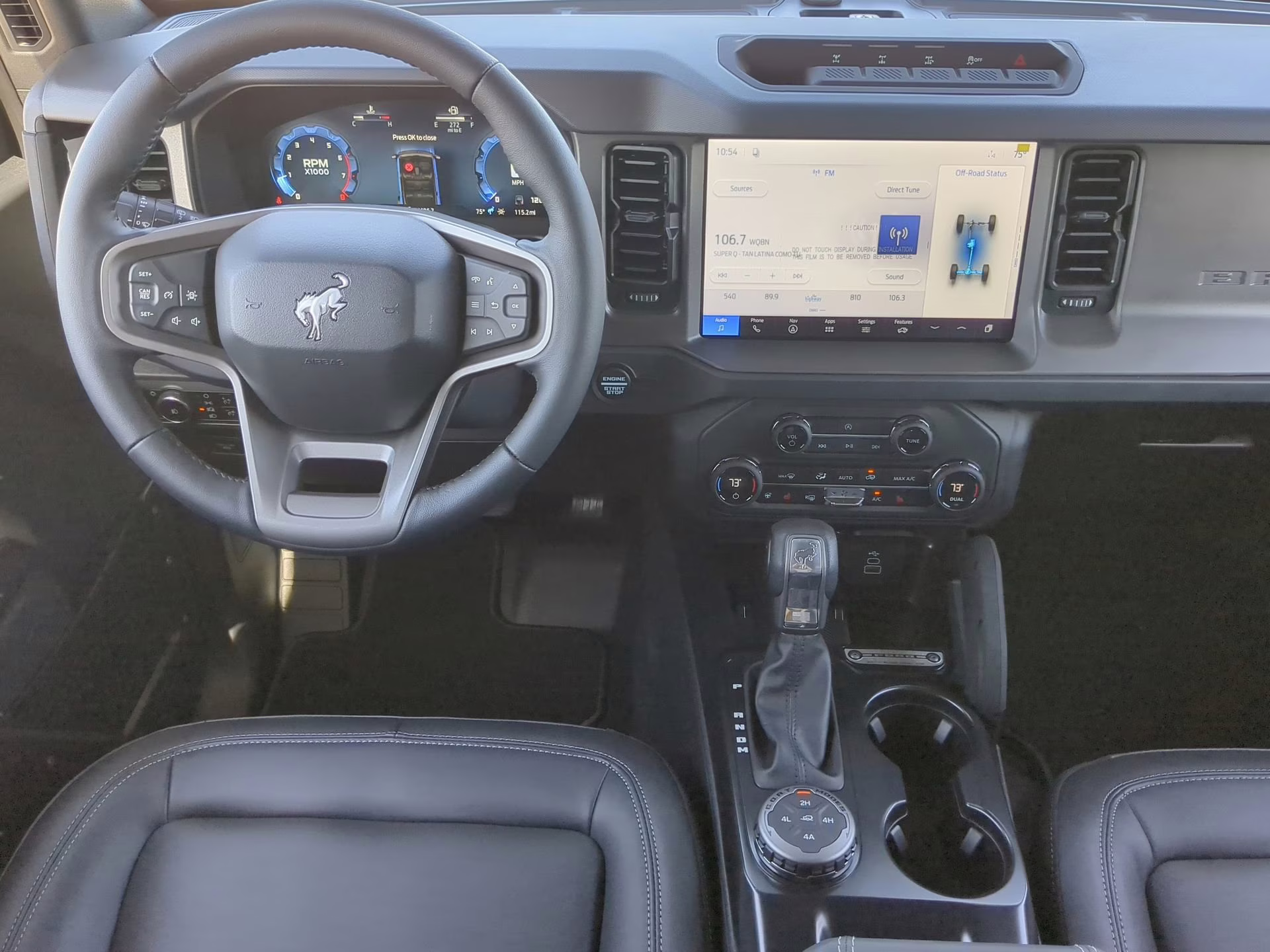 2026 Oxford White Ford Bronco Badlands 4X4 Convertible