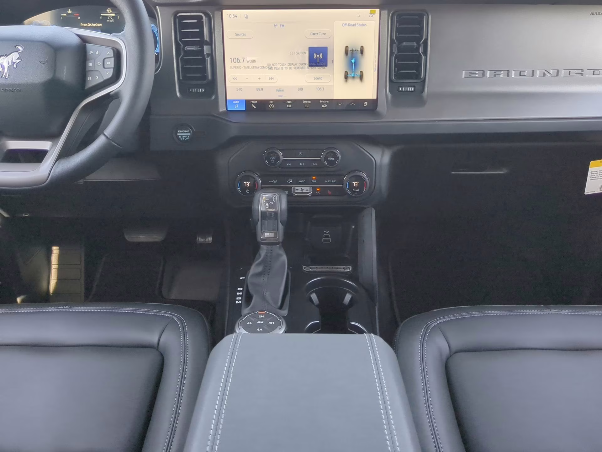 2026 Oxford White Ford Bronco Badlands 4X4 Convertible