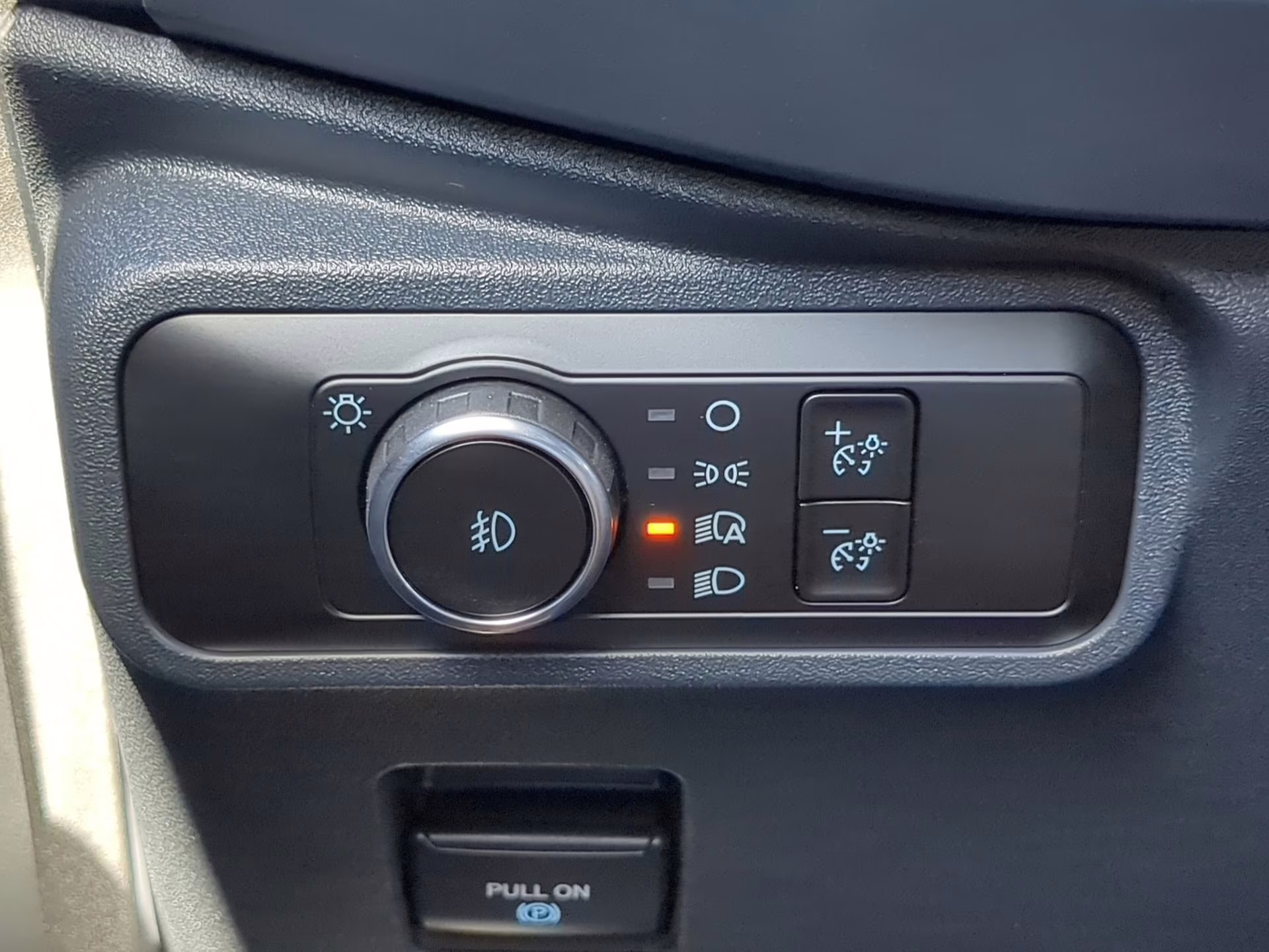 2026 Oxford White Ford Bronco Badlands 4X4 Convertible