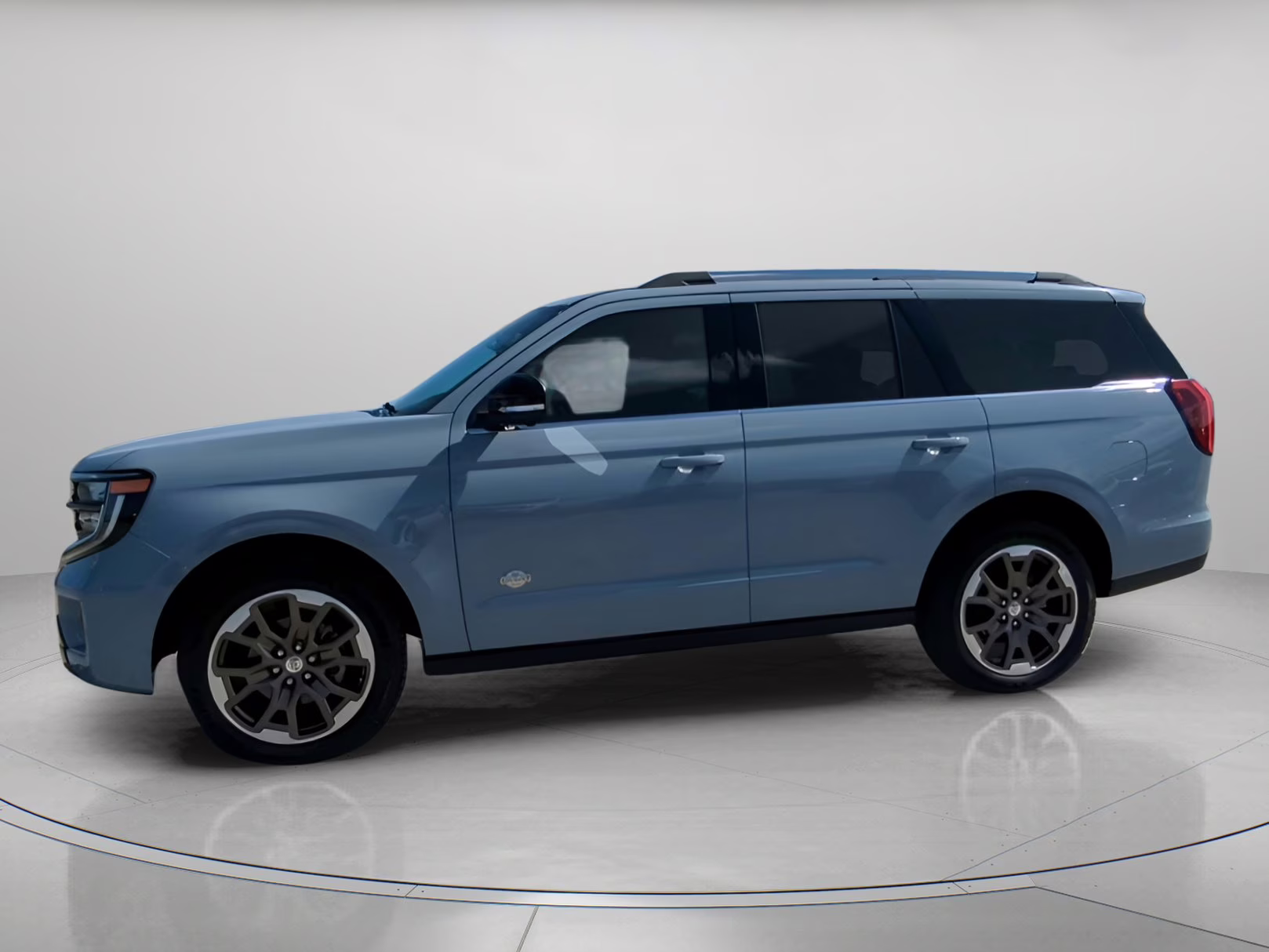 2026 Glacier Gray Metallic Tri-Coat Ford Expedition King Ranch 4X4 SUV