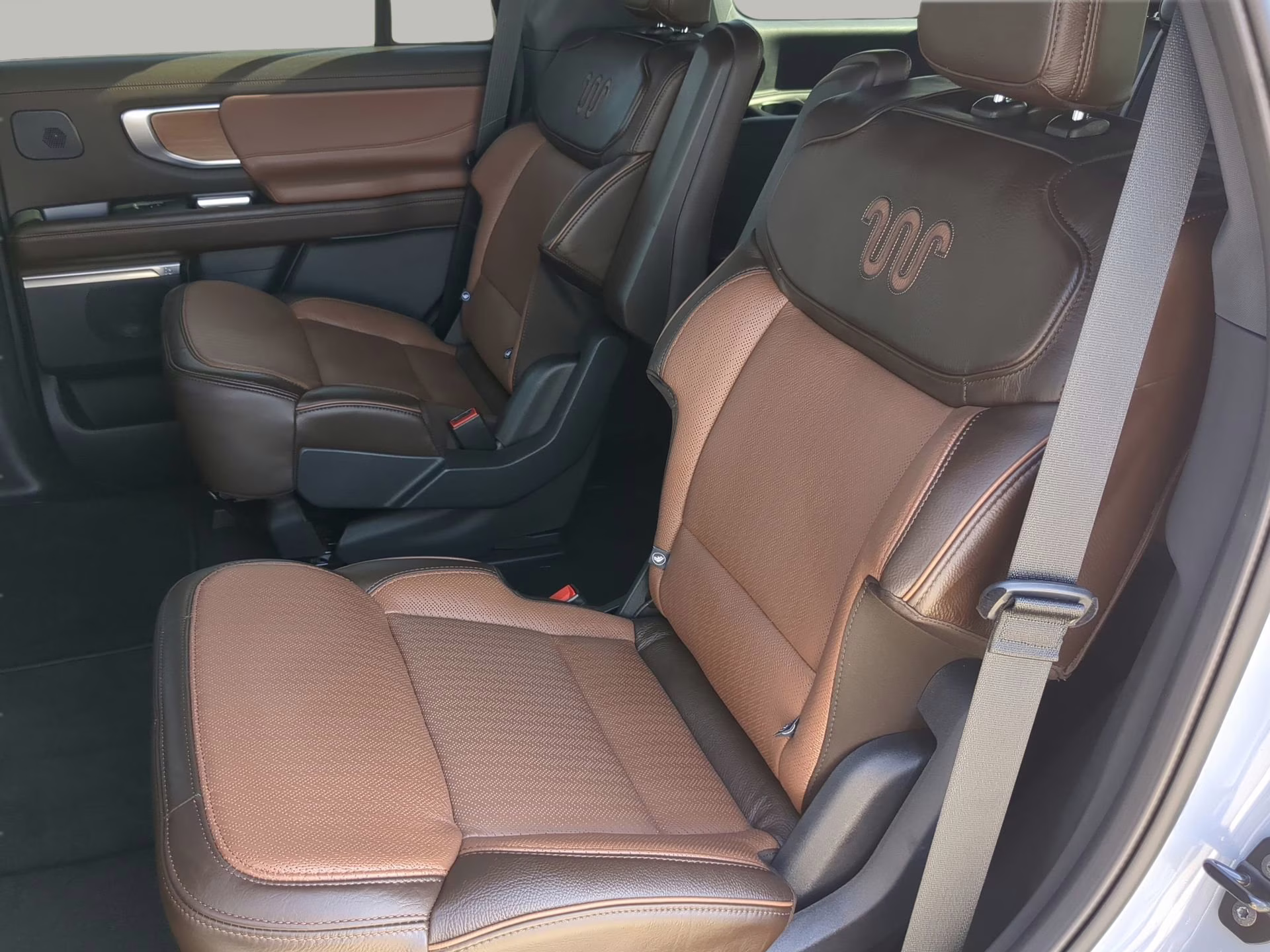 2026 Glacier Gray Metallic Tri-Coat Ford Expedition King Ranch 4X4 SUV