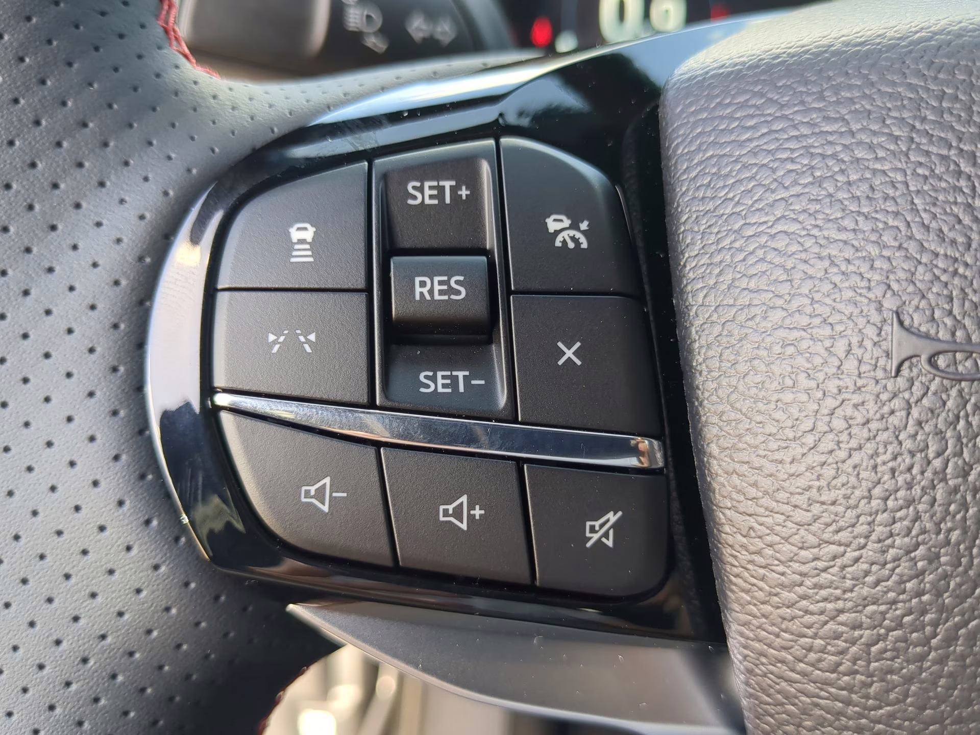 2026 Vapor Blue Metallic Ford Explorer ST-Line RWD SUV