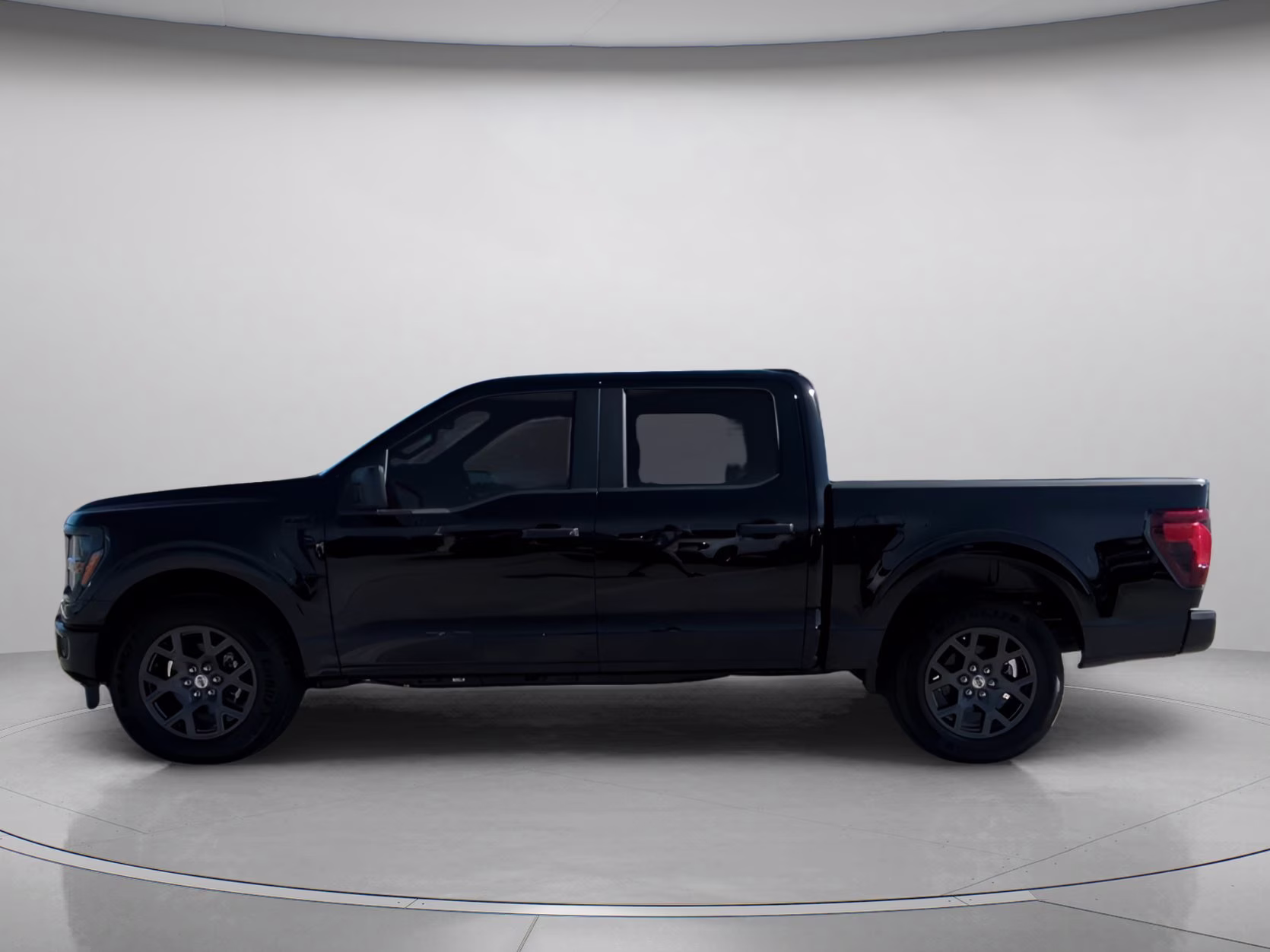 2026 Agate Black Metallic Ford F-150 STX Crew Cab Pickup RWD Truck