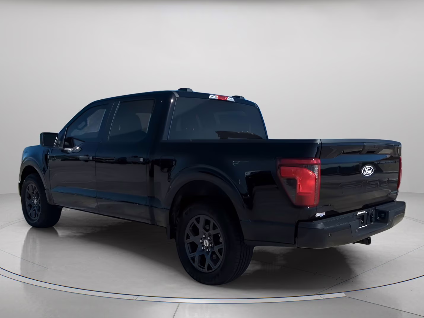 2026 Agate Black Metallic Ford F-150 STX Crew Cab Pickup RWD Truck