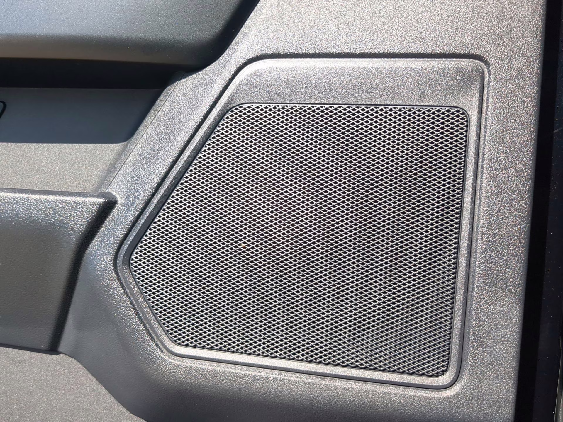 2026 Agate Black Metallic Ford F-150 STX Crew Cab Pickup RWD Truck