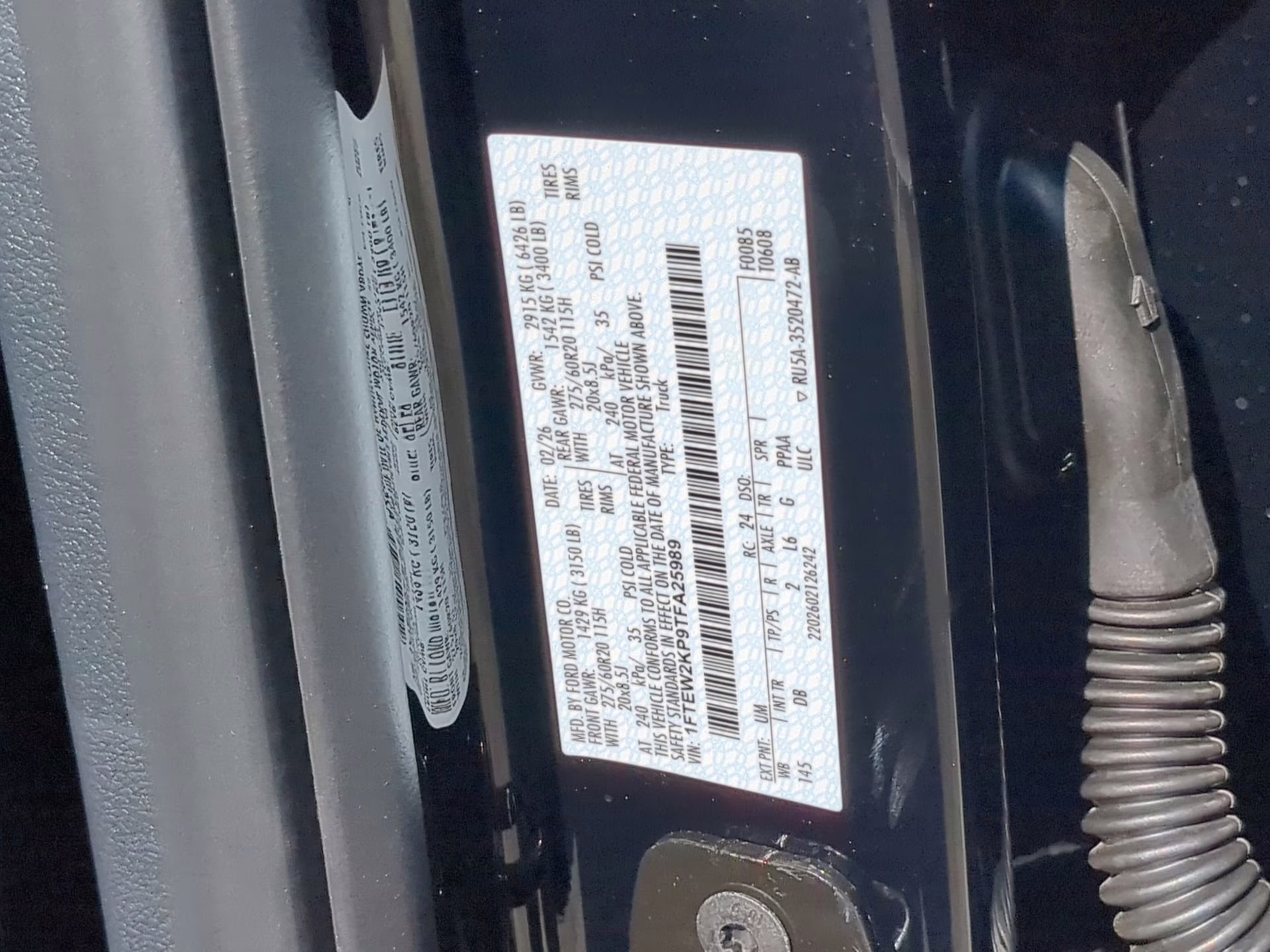 2026 Agate Black Metallic Ford F-150 STX Crew Cab Pickup RWD Truck