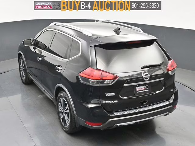 2017 Magnetic Black Nissan Rogue SL FWD SUV