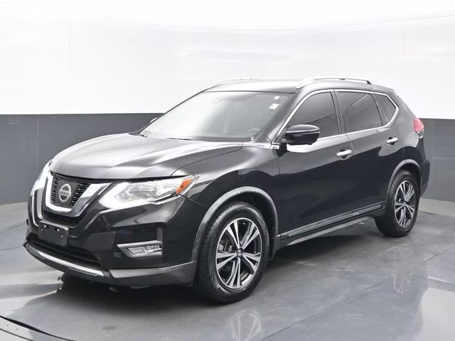 2017 Nissan Rogue SL FWD's photo