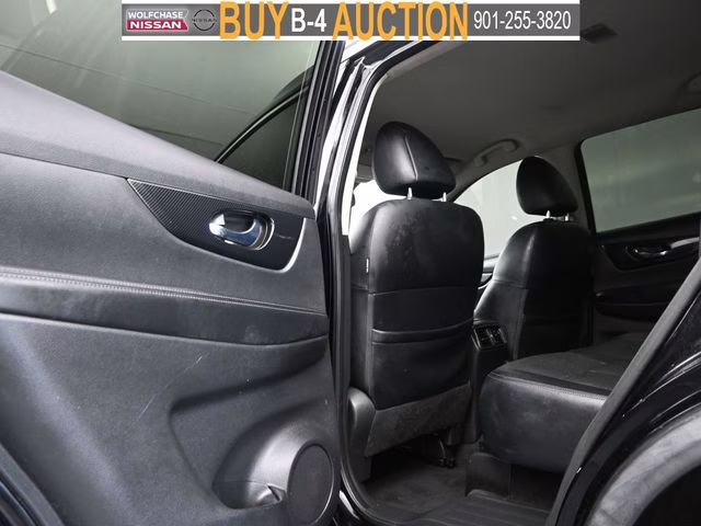 2017 Magnetic Black Nissan Rogue SL FWD SUV