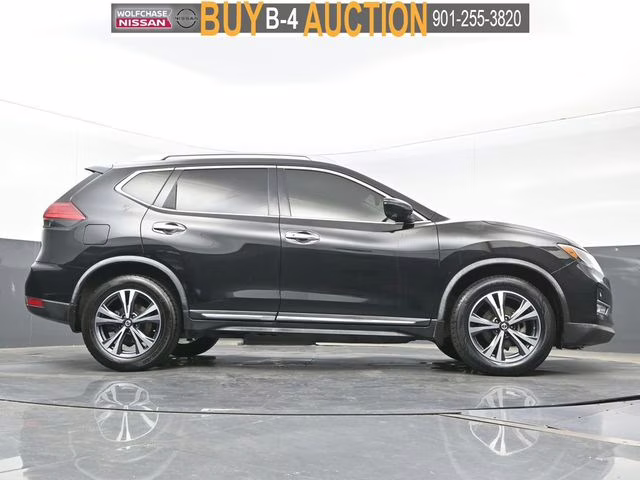 2017 Magnetic Black Nissan Rogue SL FWD SUV