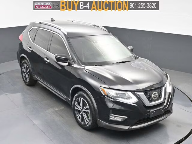 2017 Magnetic Black Nissan Rogue SL FWD SUV