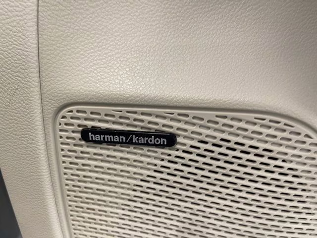 2021 Ceramic Gray Clearcoat Chrysler Pacifica Limited AWD Van