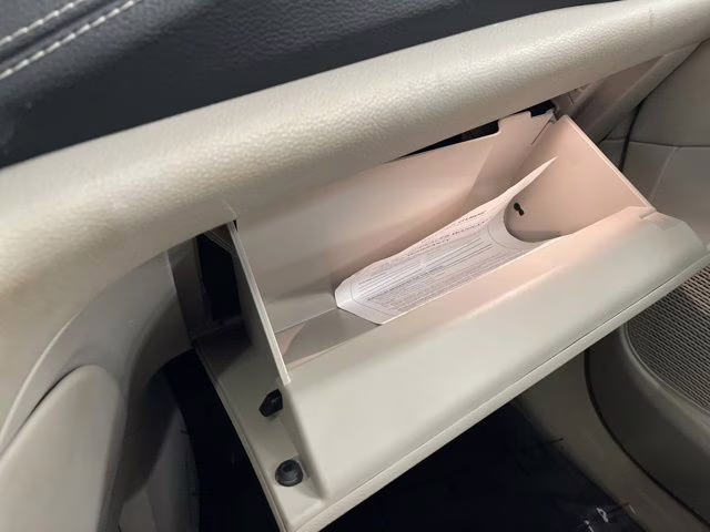 2021 Ceramic Gray Clearcoat Chrysler Pacifica Limited AWD Van