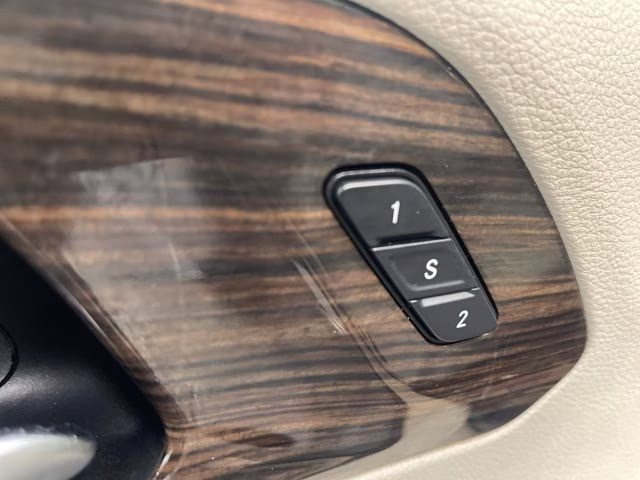 2021 Ceramic Gray Clearcoat Chrysler Pacifica Limited AWD Van