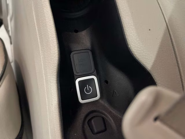 2021 Ceramic Gray Clearcoat Chrysler Pacifica Limited AWD Van