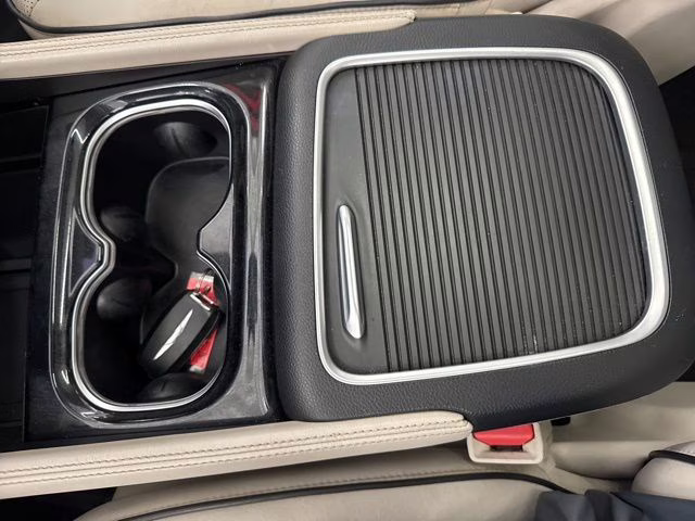 2021 Granite Crystal Metallic Clearcoat Chrysler Pacifica Limited AWD Van