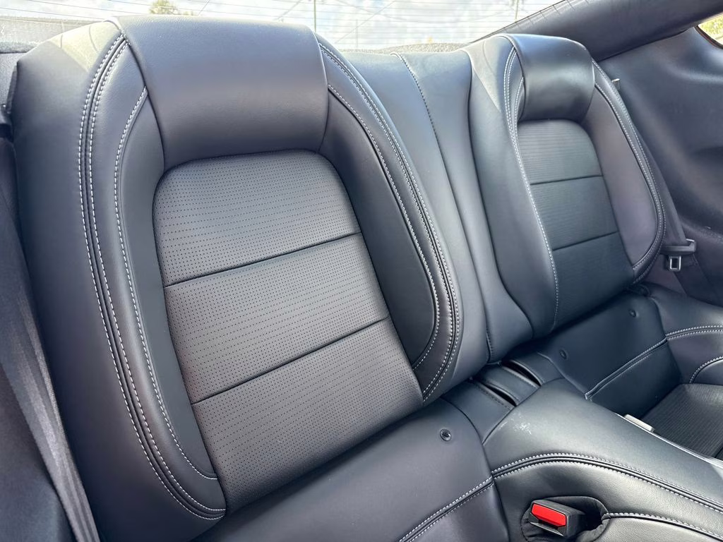 2023 Oxford White Ford Mustang GT RWD Coupe