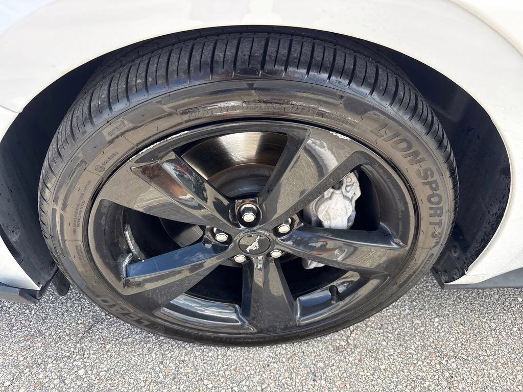 2023 Oxford White Ford Mustang GT RWD Coupe