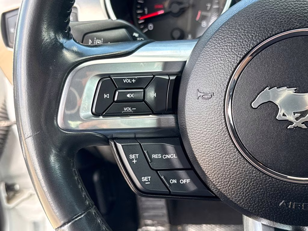 2023 Oxford White Ford Mustang GT RWD Coupe