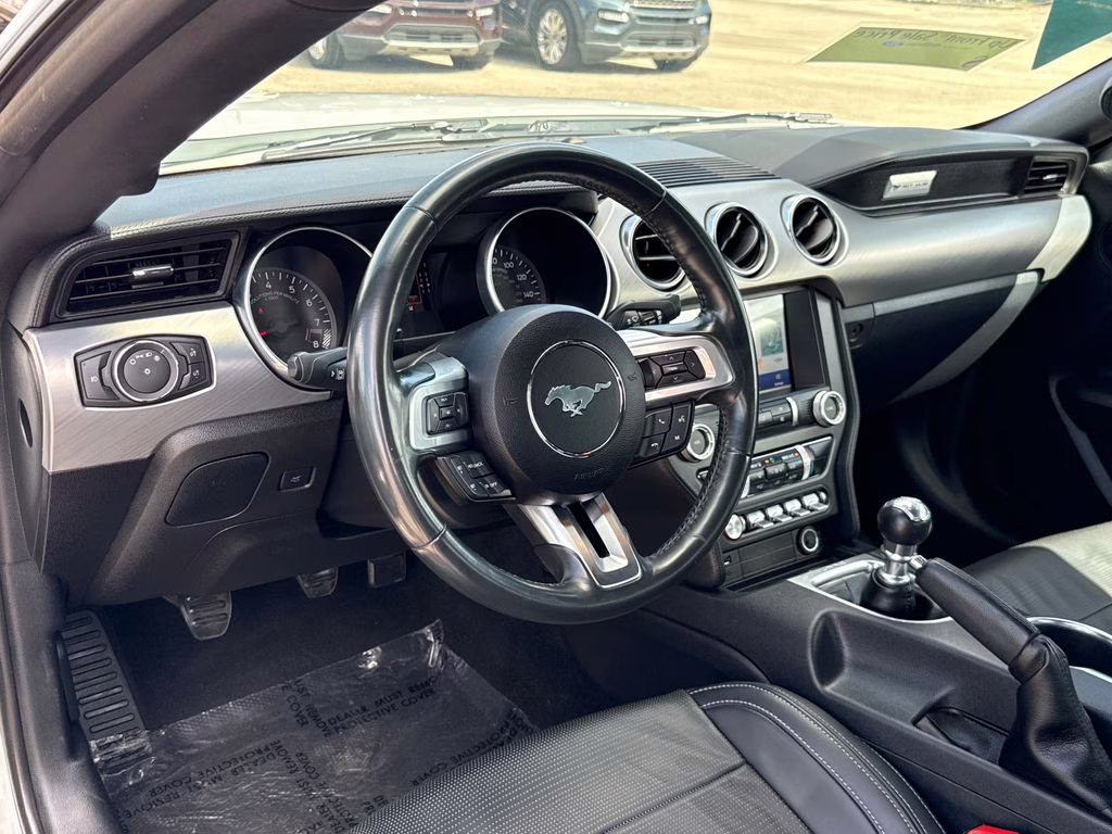 2023 Oxford White Ford Mustang GT RWD Coupe