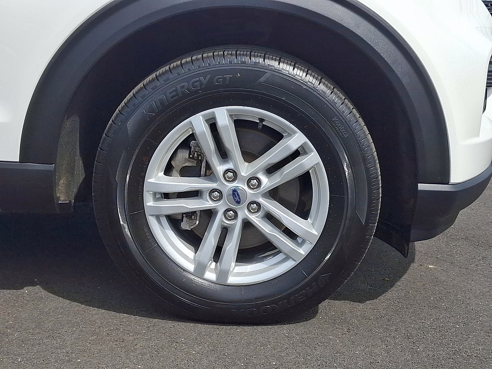 2022 Star White Metallic Tri-Coat - AZ Ford Explorer XLT 4X4
