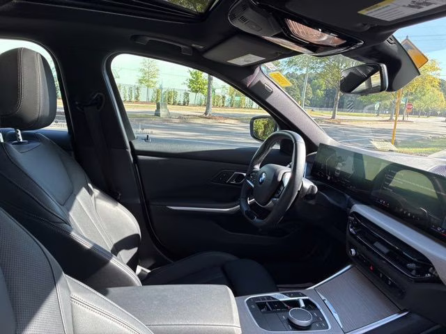 2025 Alpine White BMW 3 Series 330i RWD Sedan