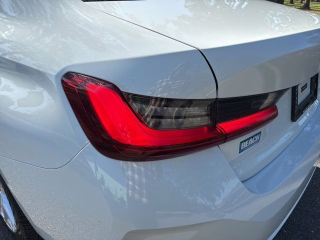 2025 Alpine White BMW 3 Series 330i RWD Sedan