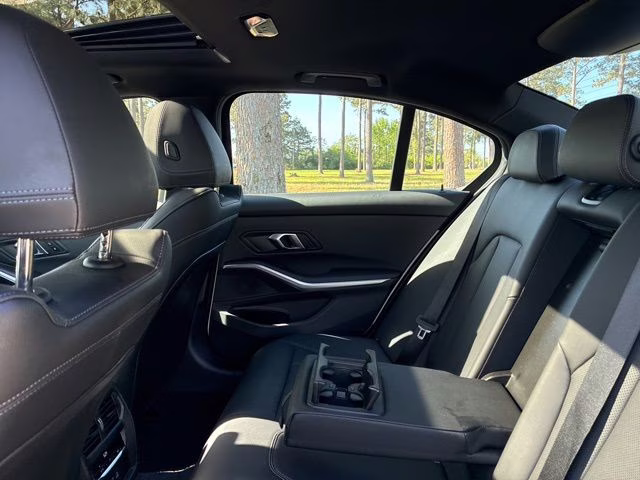 2025 Alpine White BMW 3 Series 330i RWD Sedan