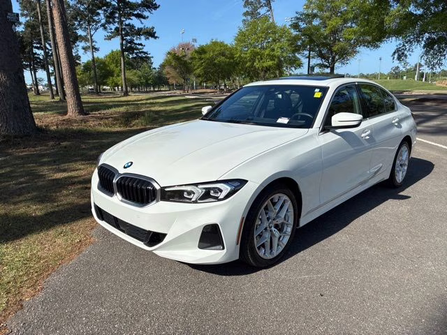 2025 Alpine White BMW 3 Series 330i RWD Sedan