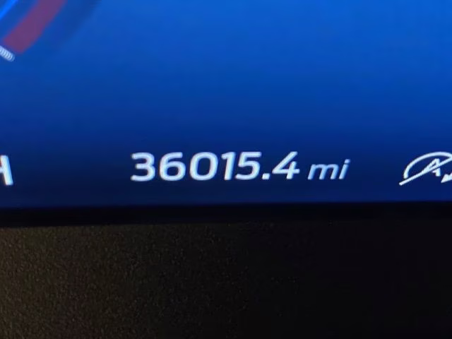 2024 Star White Metallic Tri-Coat Ford Escape Platinum AWD SUV