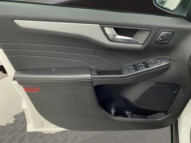 2024 Star White Metallic Tri-Coat Ford Escape Platinum AWD SUV