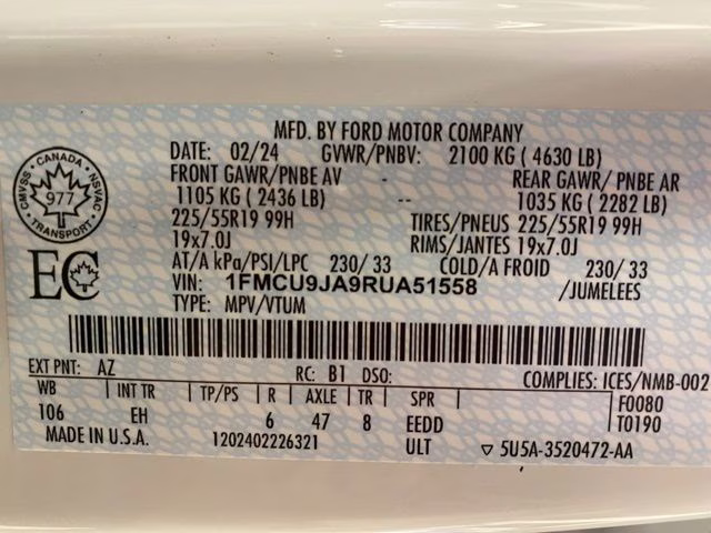 2024 Star White Metallic Tri-Coat Ford Escape Platinum AWD SUV