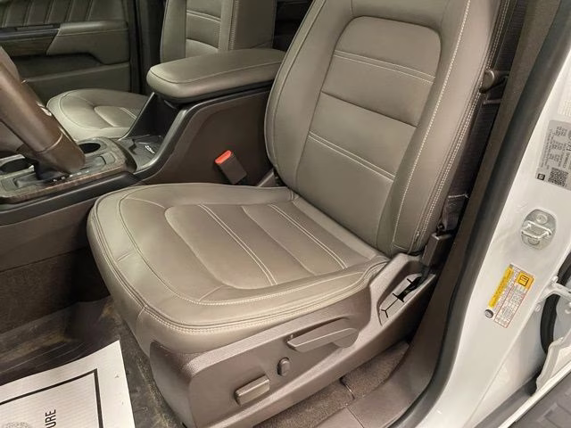 2022 Summit White GMC Canyon Denali 4X4 Truck