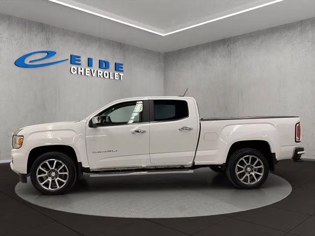 2022 Summit White GMC Canyon Denali 4X4 Truck