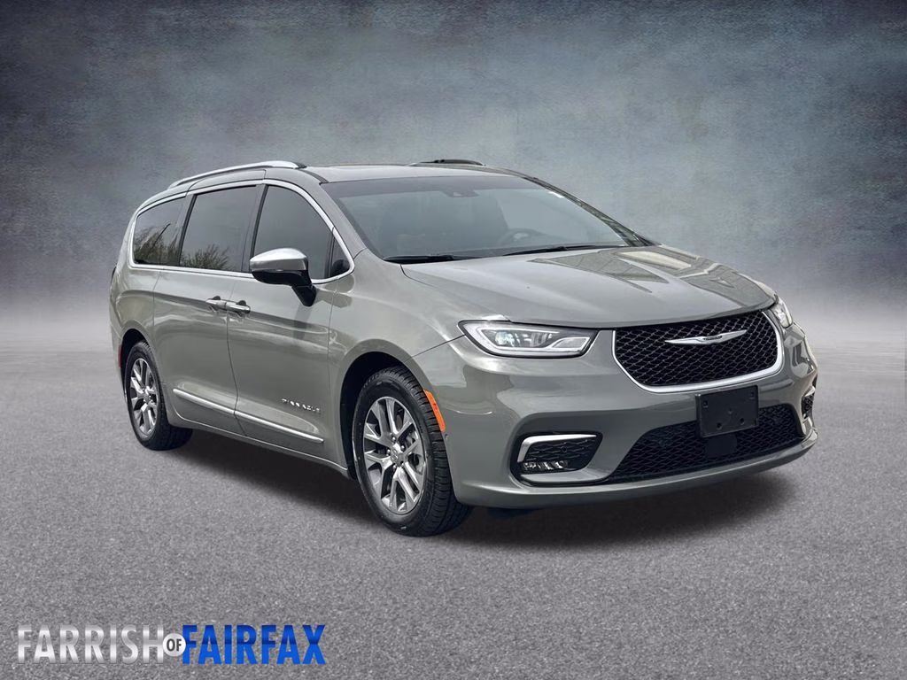 2023 Ceramic Gray Clearcoat Chrysler Pacifica Hybrid Pinnacle FWD Van