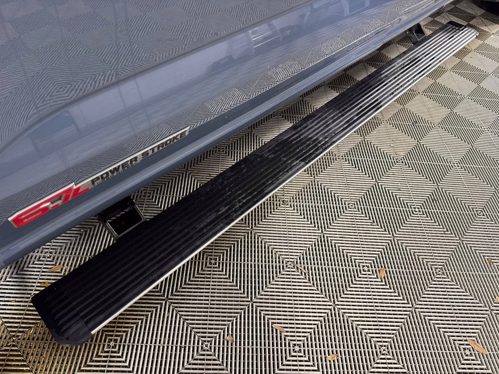 2023 Azure Gray Metallic Ford Super Duty F-250 SRW Limited 4X4 Truck