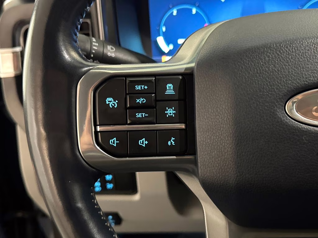 2023 Azure Gray Metallic Ford Super Duty F-250 SRW Limited 4X4 Truck