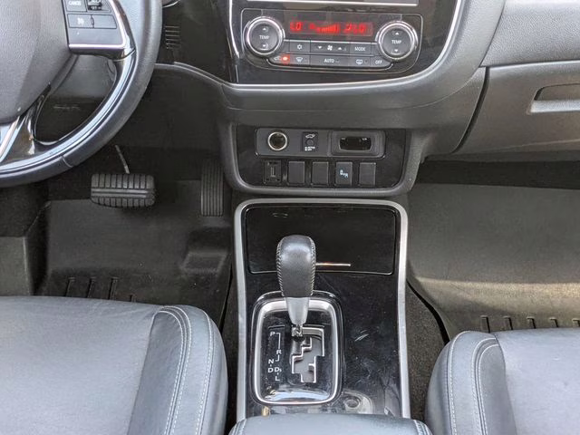 2019 Cosmic Blue Metallic Mitsubishi Outlander SEL FWD SUV