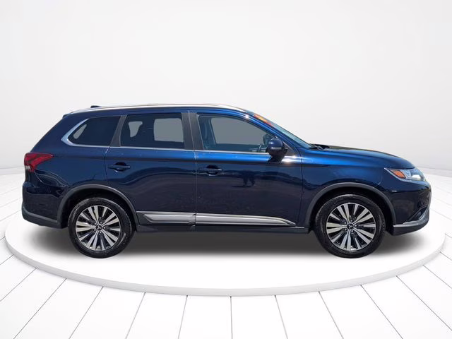2019 Cosmic Blue Metallic Mitsubishi Outlander SEL FWD SUV