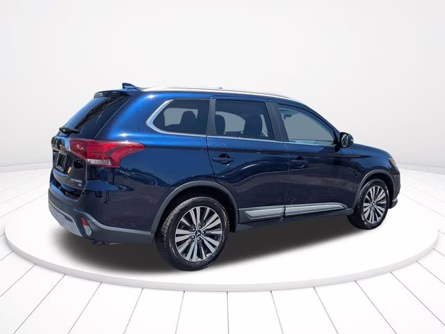 2019 Cosmic Blue Metallic Mitsubishi Outlander SEL FWD SUV