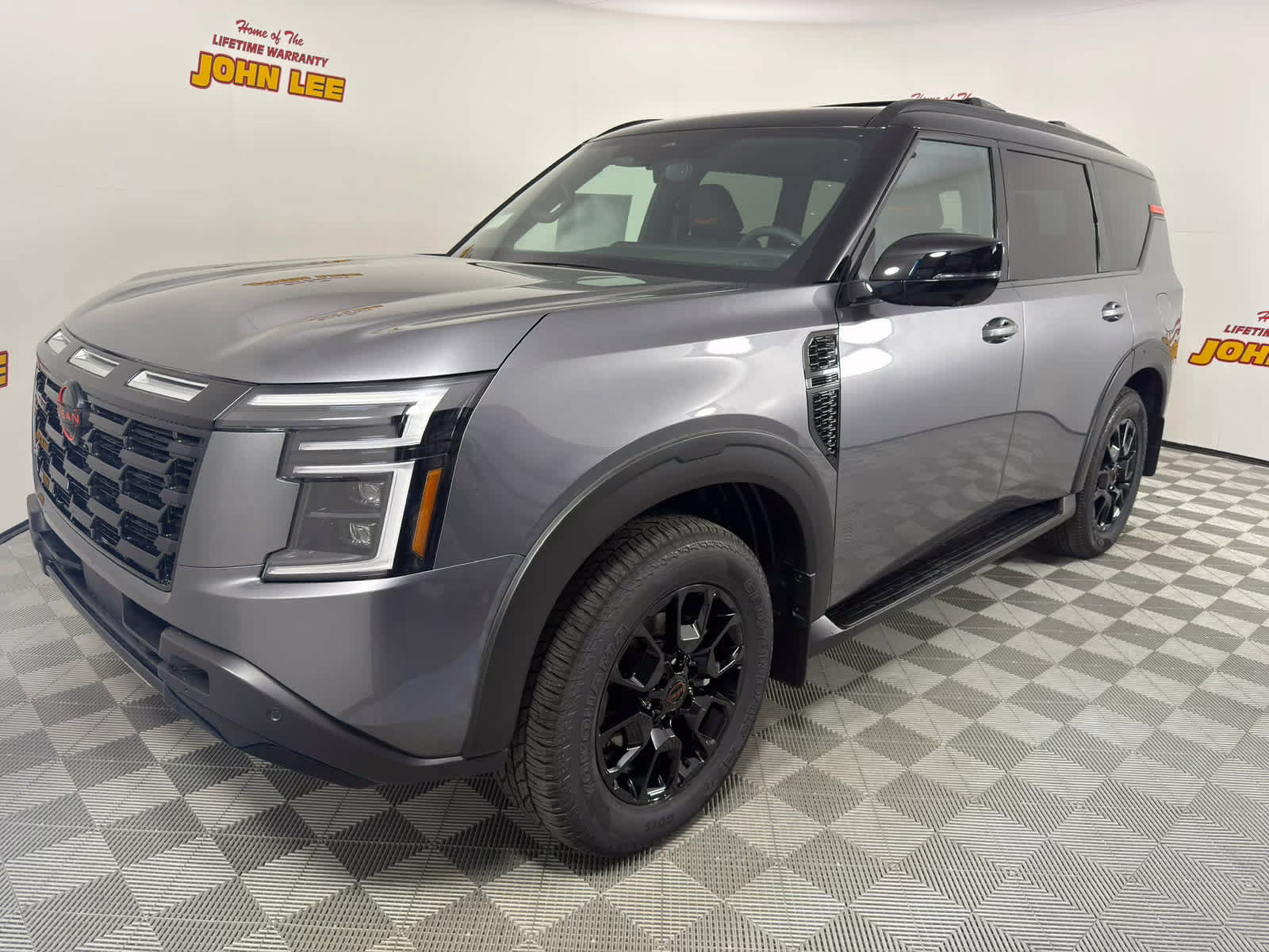 2026 Gun Metallic/Super Black Nissan Armada PRO-4X 4X4 SUV