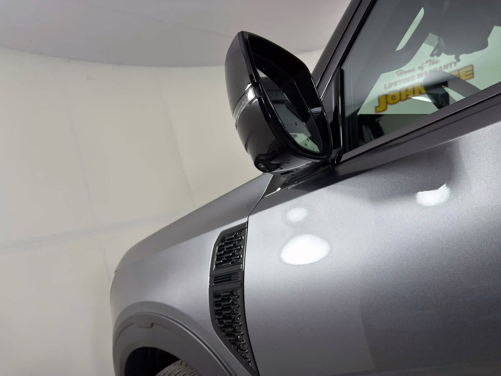 2026 Gun Metallic/Super Black Nissan Armada PRO-4X 4X4 SUV