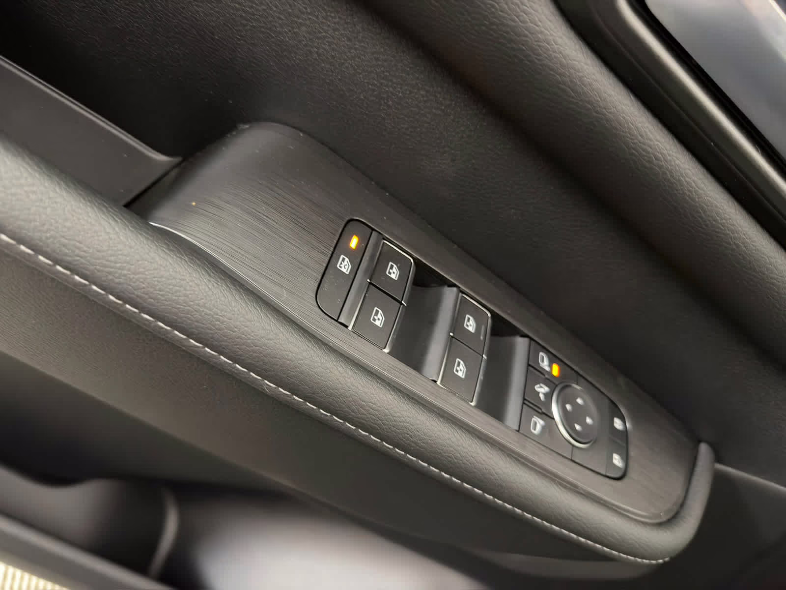 2026 Gun Metallic/Super Black Nissan Armada PRO-4X 4X4 SUV