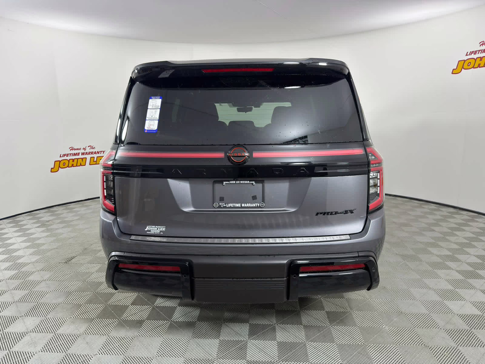 2026 Gun Metallic/Super Black Nissan Armada PRO-4X 4X4 SUV