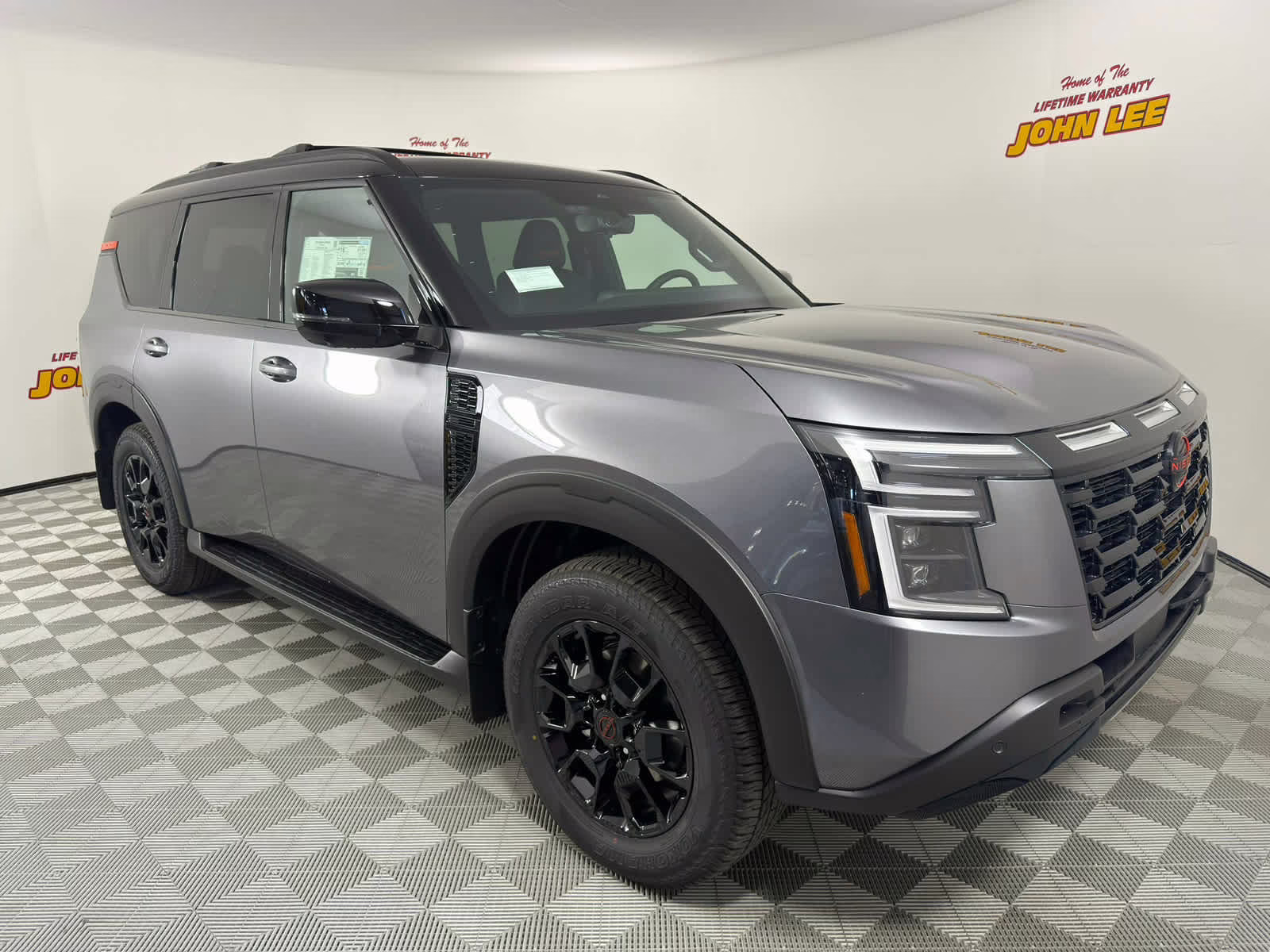 2026 Gun Metallic/Super Black Nissan Armada PRO-4X 4X4 SUV