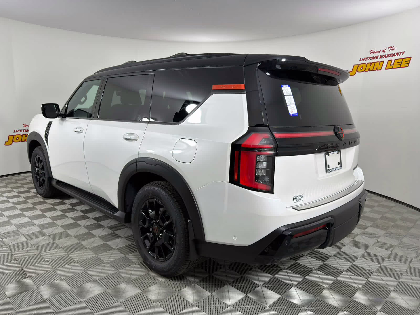 2026 Aspen White Tricoat/Super Black Nissan Armada PRO-4X 4X4 SUV