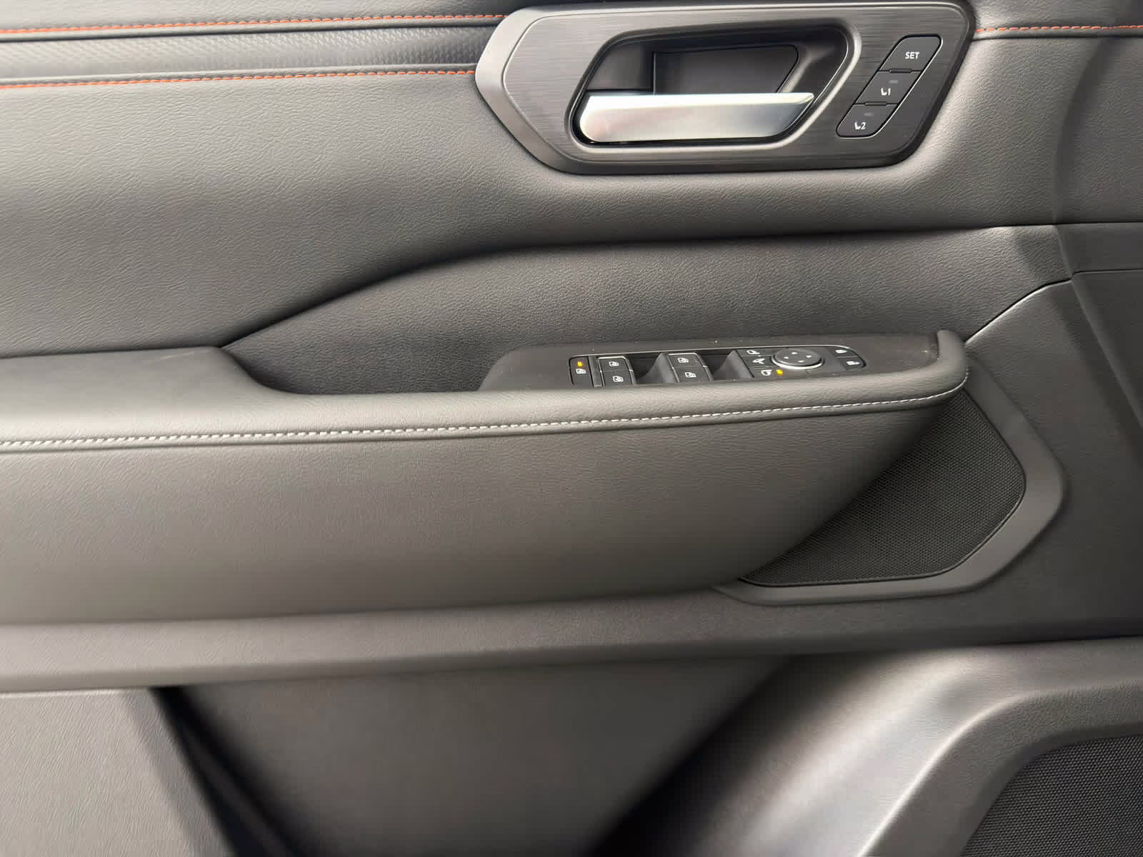 2026 Aspen White Tricoat Nissan Armada PRO-4X 4X4 SUV