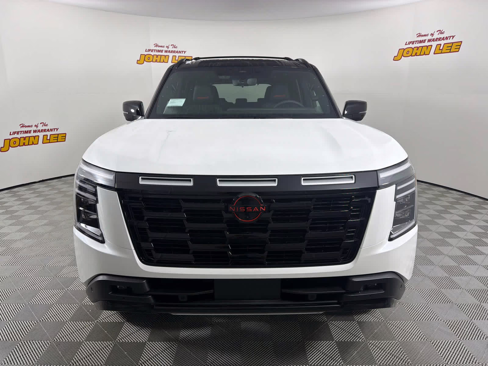 2026 Aspen White Tricoat/Super Black Nissan Armada PRO-4X 4X4 SUV