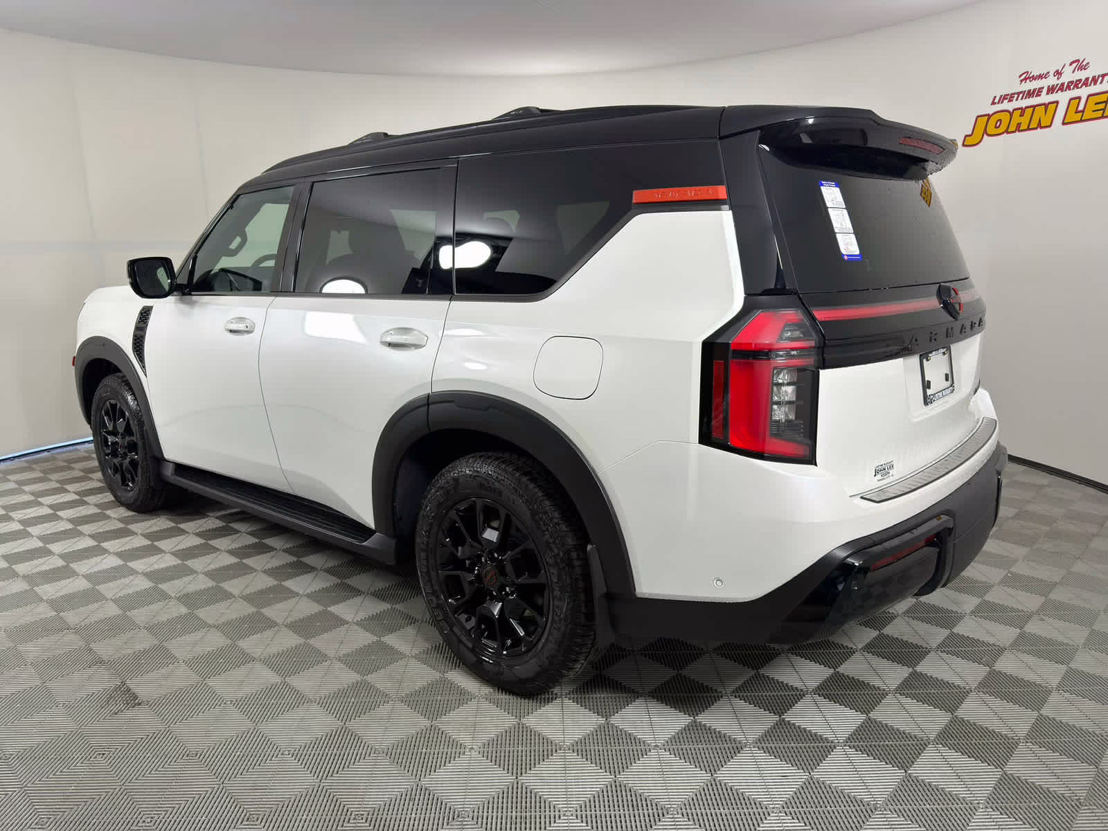 2026 Aspen White Tricoat/Super Black Nissan Armada PRO-4X 4X4 SUV